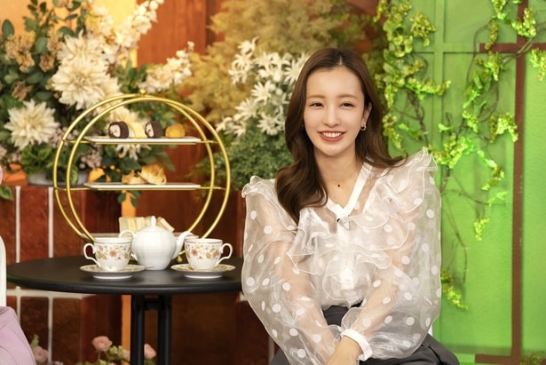 板野友美、ママ友マウントに気づかず「マウントを取られているって感じることが不思議」＜秘密のママ園2＞