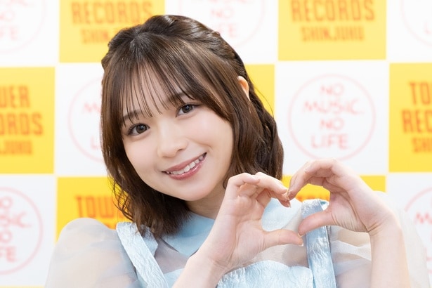 池本しおりが2nd写真集の発売イベントを開催