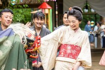＜明日の風、薫る＞見上愛“りん”は祭りで楽しい時間を過ごす一方、上坂樹里“直美”は仕事で失敗が続く