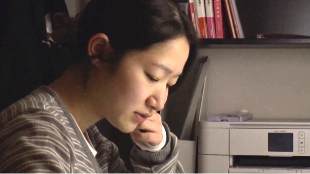 15歳で妊娠、浴びせられた冷酷な言葉「それは本当にウチの子なの？」17歳で離婚、助産師を目指す23歳シングルマザーに密着