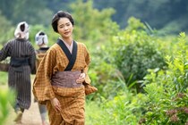 ＜明日の風、薫る＞見上愛“りん”は村で疎外された小林虎之介“虎太郎”を励まそうとするがうまくいかない