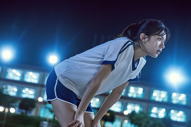 コ・ユンジョンが演じる“美少女転校生”チャン・ヒス