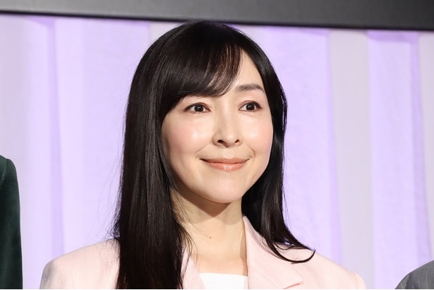 「月夜行路 ―答えは名作の中に―」麻生久美子