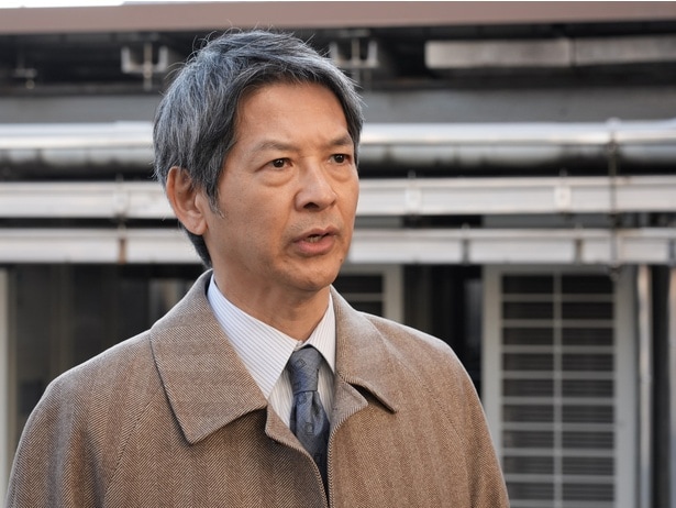 安藤(緒形直人)、22年間信じ続けてきた部下・伊澤(草川拓弥)の無実
