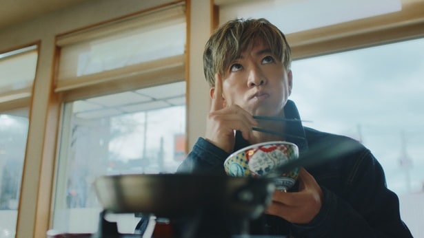 木村拓哉が出演する吉野家の新TVCM「オレと焼き牛」篇より