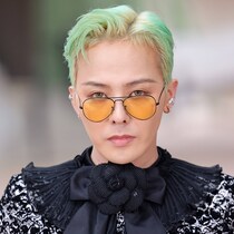 “K-POPの王”に君臨し続けるG-DRAGONとは？　BIGBANGでのデビューから20年　世界ツアーでは82万人が熱狂