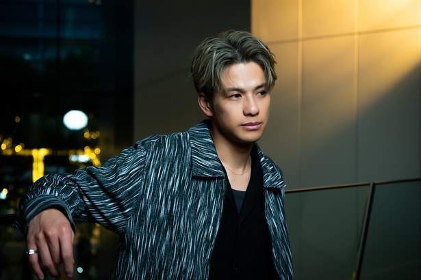 映画「黄金泥棒」に出演する森崎ウィン