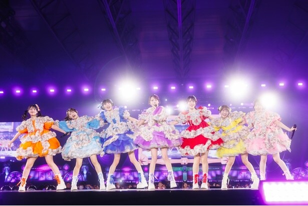 2周年公演「SWEET STEADY 2nd ANNIVERSARY LIVE『SWEET STEP』」より