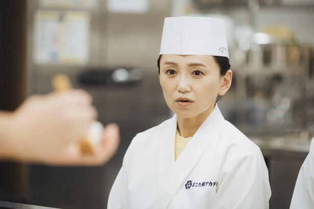 “鮨アカデミー”に足を踏み入れたみなと(永作博美)だったが、周囲の熱意と大江戸(松山ケンイチ)の指導に圧倒され…