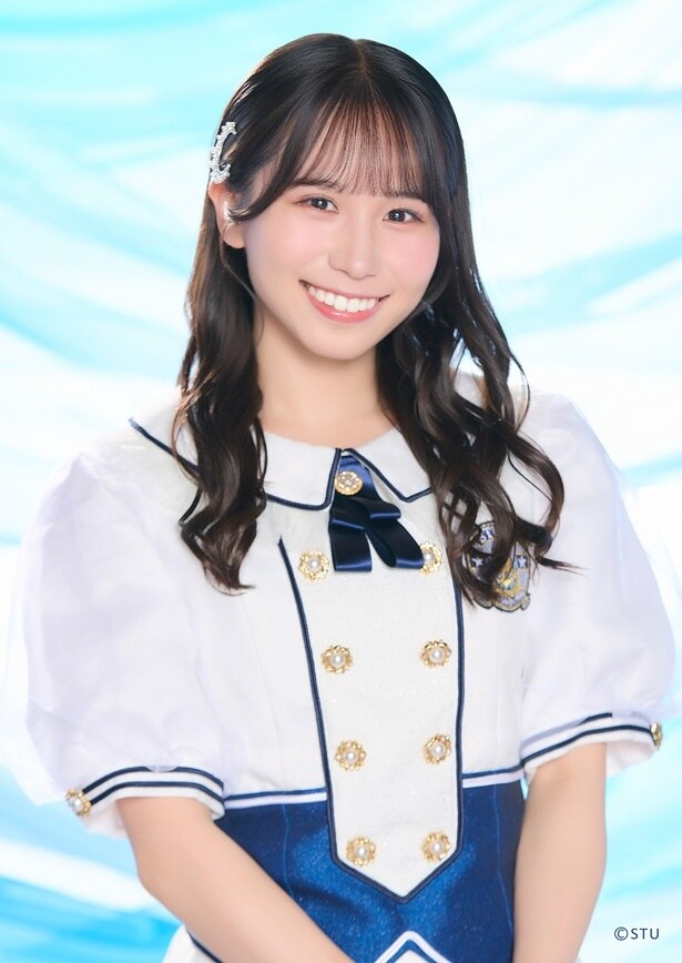 岡田あずみ