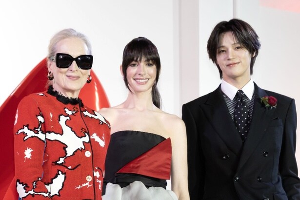 メリル・ストリープ、アン・ハサウェイ・K(&TEAM)