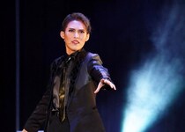 トップスター翼和希の誕生日を祝して出演作を一挙放送「トップスター翼和希 REVUE SHOW！」はテレビ初放送