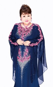 天童よしみ、演歌界初の“ライブ・ビューイング”を実施したスペシャルコンサートを無料放送　名曲カバーや代表曲を披露