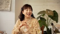 “極道の妻”かたせ梨乃の美の秘訣は「週7でプール」魂に刻まれている“極妻仕草”に「出た～！」＜和田明日香とゆる宅飲み＞