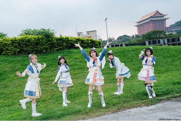 Poppin'Party集合カット