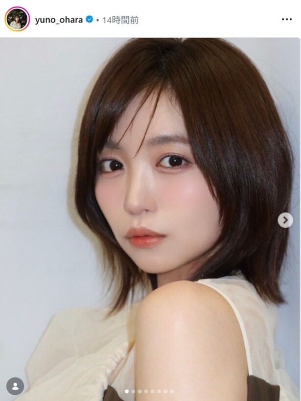 【写真】大原優乃、“大人な女性”の雰囲気…カレンダーイベントのオフショット