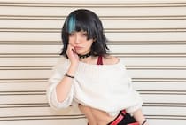 ギャルメーク×男性っぽさで見せる「呪術廻戦」星綺羅羅コスプレ「撮影中は肩や腹筋の位置も意識しました」＜acosta!＞