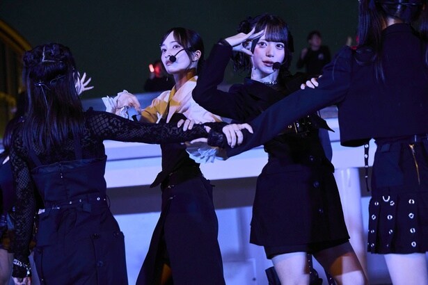 (左から)ALLY、ACE