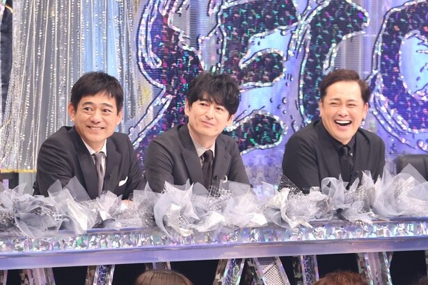 (左から)博多華丸・大吉、有田哲平(くりぃむしちゅー)