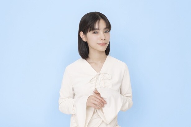 テレビ朝日ドラマプレミアム「無垢なる証人」に出演する當真あみにインタビュー