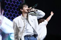 SUPER JUNIOR・ウニョク、ファンコンで「爆裂愛してる」「カリスマックス」をダンスカバー＆胸キュンワードでファンを魅了