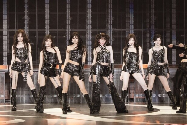 IVEが京セラドーム大阪で日本公演を開催