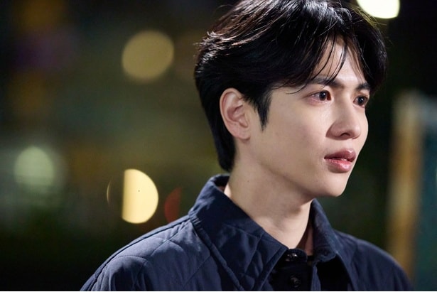 桃子の記憶がすり替わっていることを知ったミンソク(志尊淳)。どうする!?