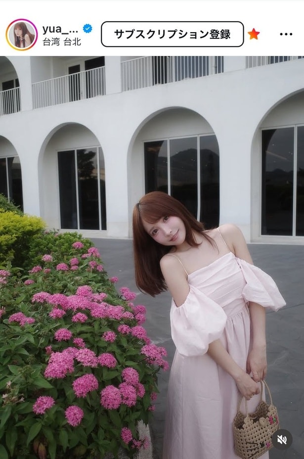 【写真】ピンクに恋した旅人のよう…三上悠亜、美デコルテが眩しいオフショル姿