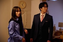 宮舘涼太“エータ”と臼田あさ美“くるみ”、衝撃密着ラストに「雰囲気好き」と視聴者騒然＜ターミネーターと恋しちゃったら＞
