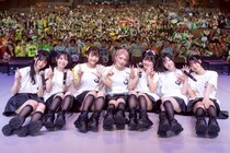 LinQ、15周年ライブで“紡ぐ”思い届ける　過去と未来をつないだメモリアルな「LinQ2000の輪」