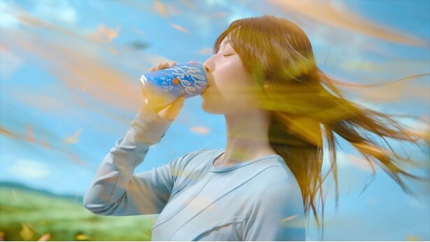 「オールフリー〈エールテイスト〉」の新TV-CM「香りがおいしさだったんだ」篇(15秒)より