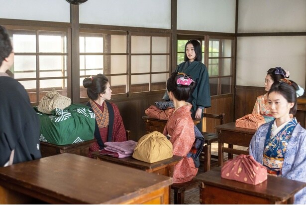 直美(上坂樹里)、自身が“みなしご”であることを堂々と打ち明ける
