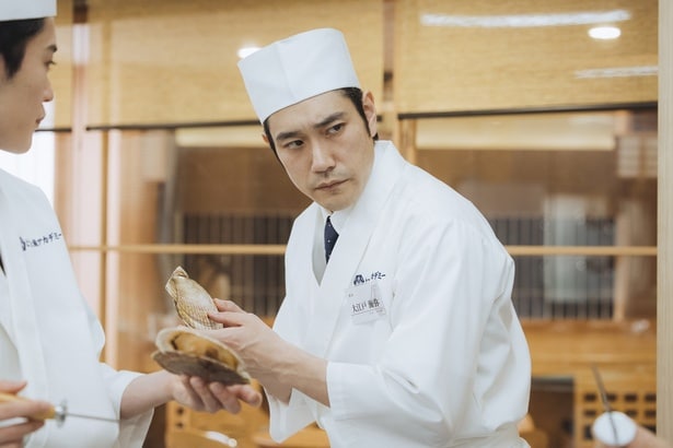 職人としての所作を見事に演じている大江戸役の松山ケンイチ