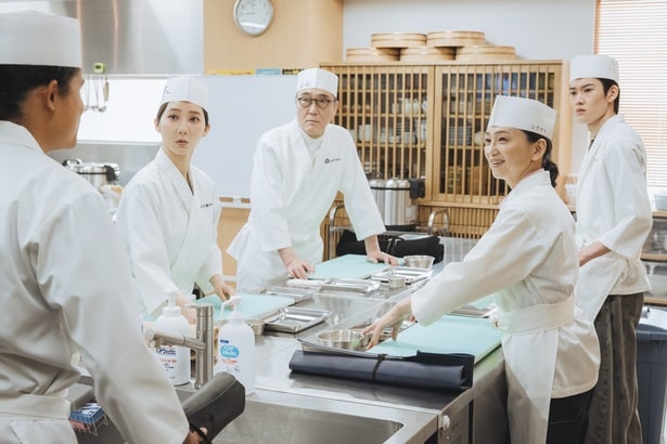 第4話では、フランス人留学生のセザール(Jua)がクラスに転入してくる