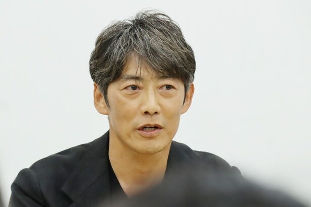 「GTO」制作決定発表会見に登壇した反町隆史