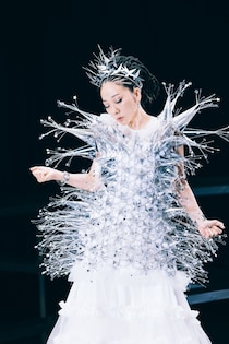 五輪メダリスト鍵山優真選手、MISIA新曲×劇場版「名探偵コナン」主題歌「ラストダンスあなたと」MVに出演