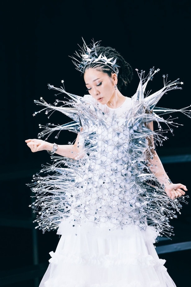 五輪メダリスト鍵山優真選手、MISIA新曲×劇場版「名探偵コナン」主題歌「ラストダンスあなたと」MVに出演