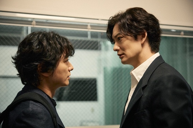 5月1日(金)放送の「田鎖ブラザーズ」第3話では、岡田将生“真”と染谷将太“稔”が追い続けた男をめぐりそれぞれの思いがあふれ出す