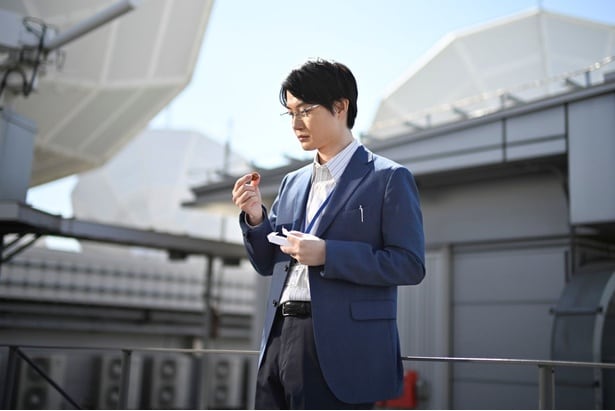 JAXAで宇宙日本食開発担当の木島(神木隆之介)