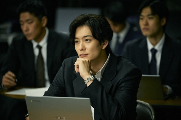 5月8日(金)放送の「田鎖ブラザーズ」第4話では、岡田将生“真”が放火殺人事件の全貌を追うべく捜査へ乗り出す