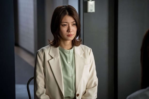 瀧内公美“麻帆”が泣きじゃくる…罪を犯してしまった若者の真実＜LOVED ONE＞