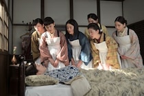 生田絵梨花“多江”、医者の父へ放った「看護」への誇り　エマ・ハワード“バーンズ先生”の秘密に視聴者衝撃＜風、薫る＞