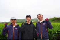 相葉雅紀、茶葉を摘む機械に「かわいい！」鹿児島初上陸で新茶収穫にワクワク＜相葉マナブ＞