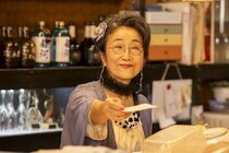 木野花“とし子”の秘密が明かされたシーンに「凄まじい過去が…」「泣きすぎてしんどい」と反響＜銀河の一票＞