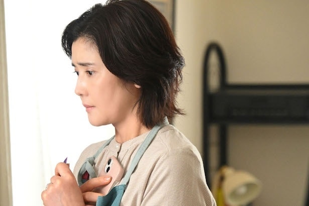 石田ひかり“明香里”が竹財輝之助“透”を騙した女性の裏アカを特定　視聴者「すげぇ」「さすが」と反応＜鬼女の棲む家＞