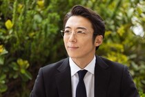 高橋一生“英人”が影武者交渉でピンチに陥った姿に「肝が冷える」「歴史が変わってる」の声＜リボーン 〜最後のヒーロー〜＞