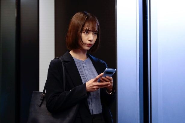 「未解決の女 警視庁文書捜査官 Season3」第5話より