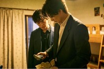 岡田将生“真”と染谷将太“稔”の為に父が作ったロボットの中から出てきた意外すぎる物に、視聴者騒然＜田鎖ブラザーズ＞