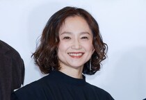 永作博美、中沢元紀、山時聡真ら…第6話オフショット公開に「自然な笑顔ステキ」の声＜時すでにおスシ!?＞