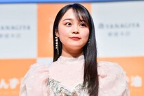 林芽亜里、1年越しの“黒髪大賞”ステージに笑顔で凱旋　「明日も頑張ろうと思える」新イメージキャラクターとしての決意語る